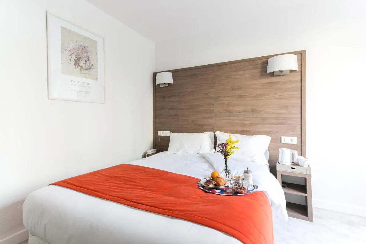 Hector Hotel 2*
